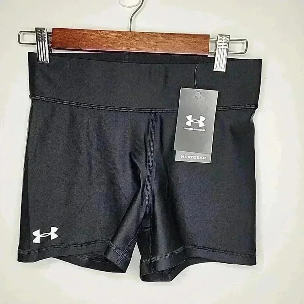 NWT Under Armour Women’s HeatGear Black Performance Shorts